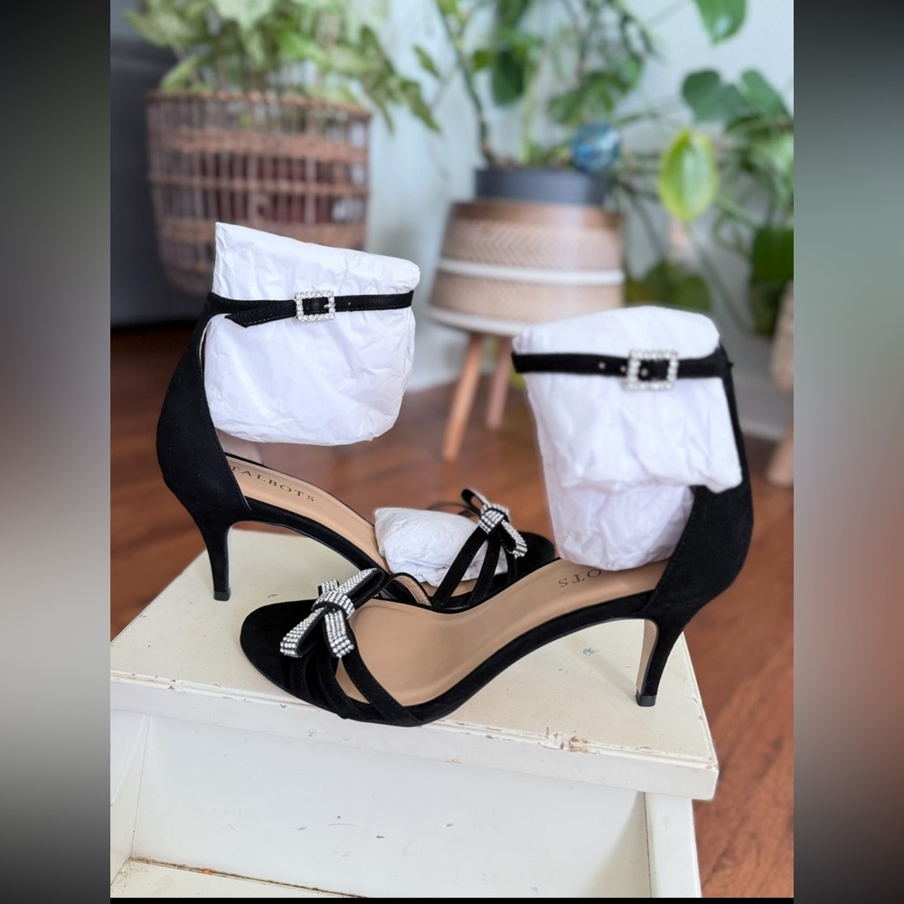 NWT/NIB Talbots Erica Strappy Crystal Heels Black Suede Sz 8.5 SOLD OUT $159